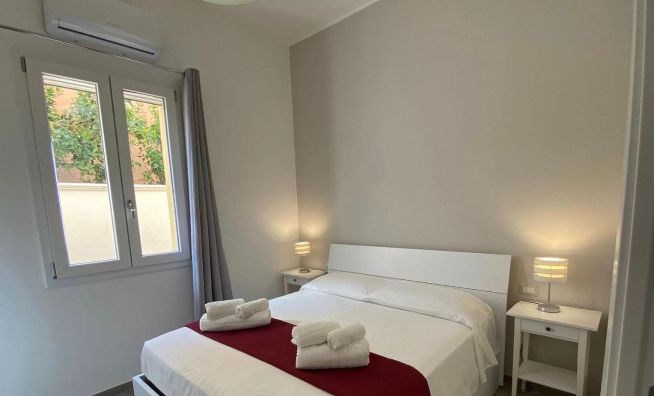 Sun Holiday Avola Bagian luar foto